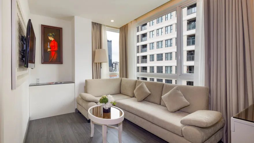 Sakura Suite City View